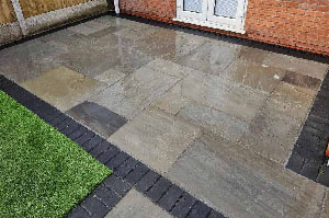 Sandstone Patio & Pathway